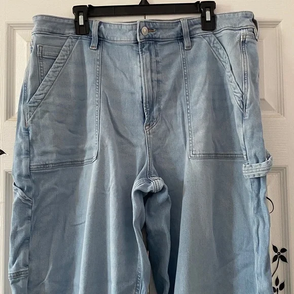 American Eagle Stretch Super High-Rise Baggy Wide Leg Jeans Size 18 Regular - Picture 3 of 9